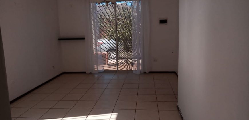 Casa ubicada en condominio del sector de La Florida – La Serena