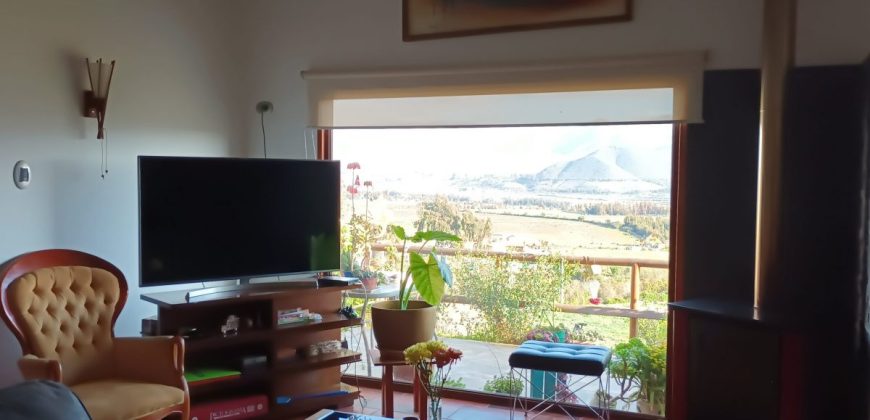 Parcela de 5.300 m2 con casa de 220 m2 en Condominio – La Serena
