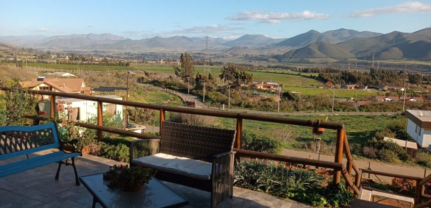 Parcela de 5.300 m2 con casa de 220 m2 en Condominio – La Serena