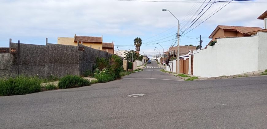 Sitio urbano de 570 m² en La Herradura Oriente – Coquimbo