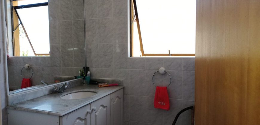 Casa en condominio con 5 habitaciones y 3 baños, San Joaquín – La Serena