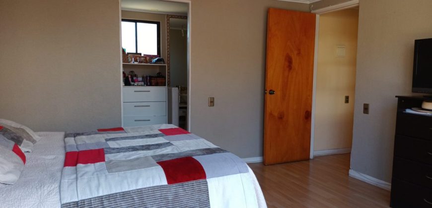 Casa en condominio con 5 habitaciones y 3 baños, San Joaquín – La Serena