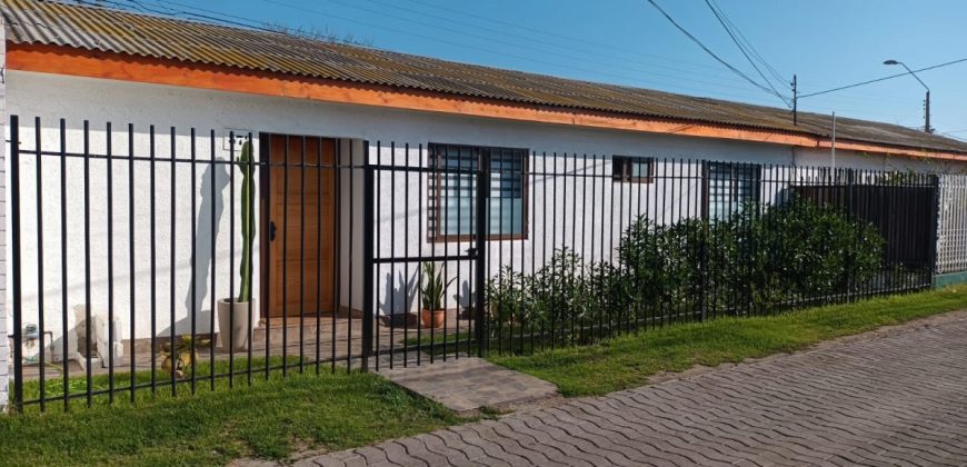 Casa de 3 dormitorios, 2 baños y 2 estacionamientos en sector Paseo Balmaceda – La Serena