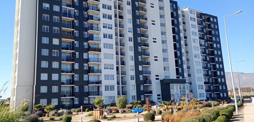Departamento 2 dormitorios / 1 baño / 1 estacionamiento, Condominio Alto Hacienda – Coquimbo