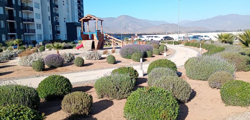Departamento 2 dormitorios / 1 baño / 1 estacionamiento, Condominio Alto Hacienda – Coquimbo