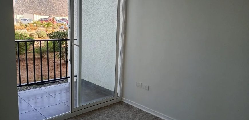 Departamento 2 dormitorios / 1 baño / 1 estacionamiento, Condominio Alto Hacienda – Coquimbo