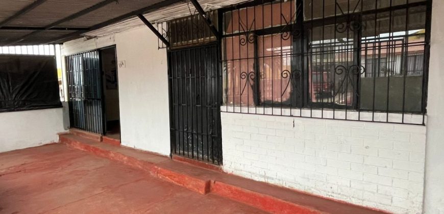Casa en Las Encinas , 165 mts San Juan Coquimbo , Ubicación Comercial