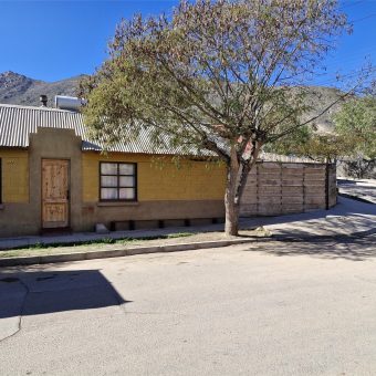 CASA EN GUALLIGUAICA 3 HABITACIONES 3 BAÑOS 2 ESTACIONAMIENTOS 681 MT DE TERRENO – Vicuña, Valle de Elqui