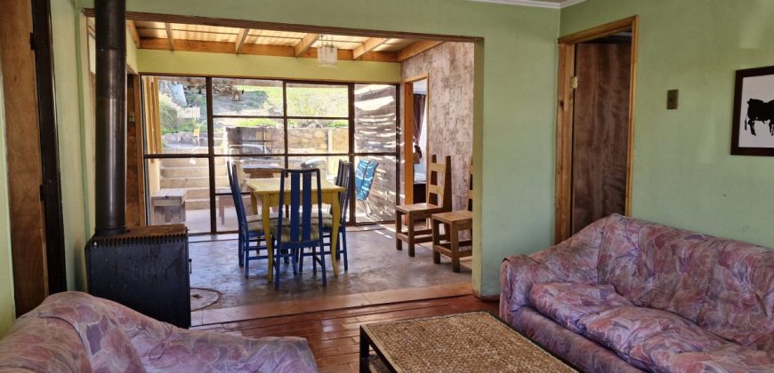 CASA EN GUALLIGUAICA 3 HABITACIONES 3 BAÑOS 2 ESTACIONAMIENTOS 681 MT DE TERRENO – Vicuña, Valle de Elqui