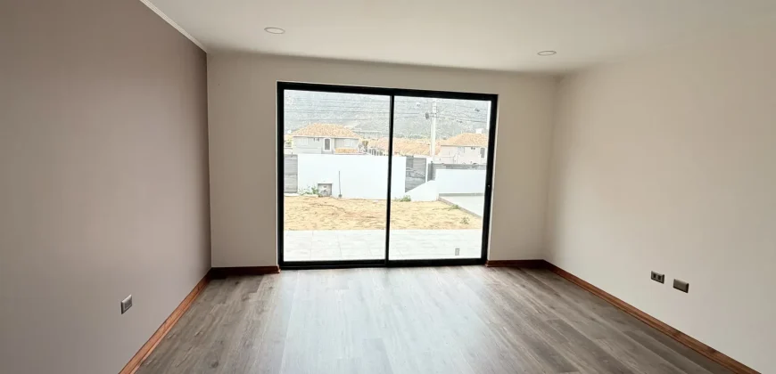 Casa Nueva 4 Habitaciones 3 Baños  | 140 mt San Joaquín La Serena |