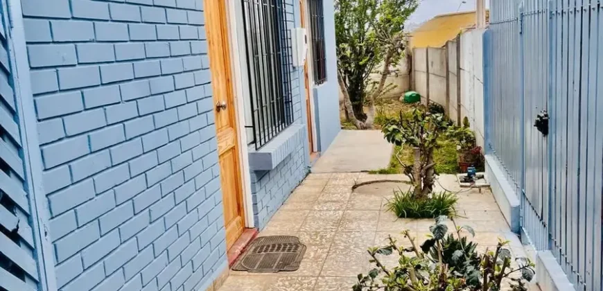 Casa En Villa Las Lomas En Coquimbo – 170 Mts2 5d 2b 1e 1b