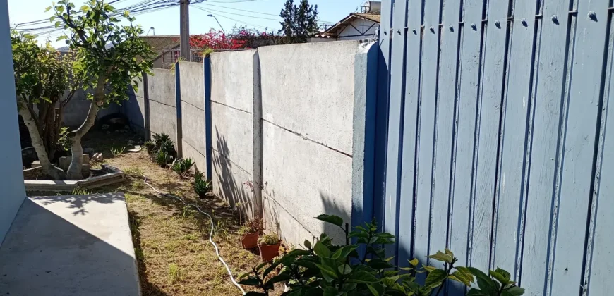 Casa En Villa Las Lomas En Coquimbo – 170 Mts2 5d 2b 1e 1b